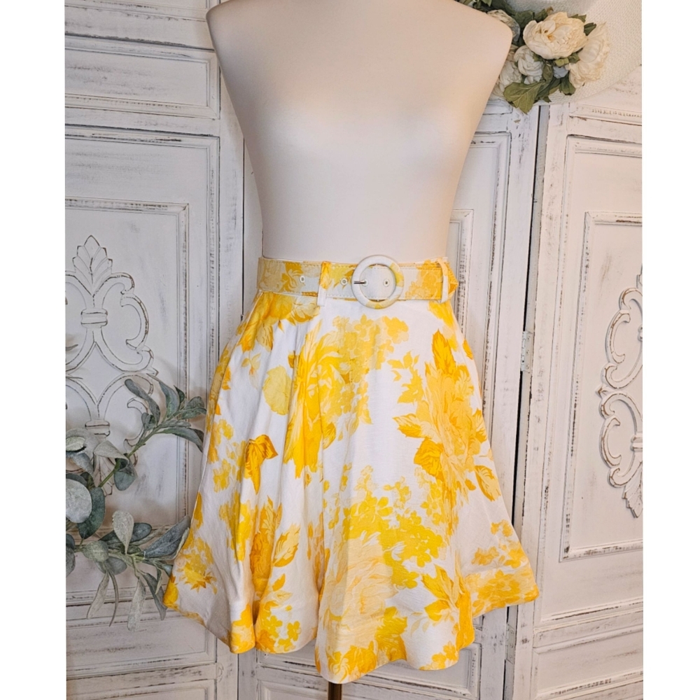 Antonio Melani Yellow & White Floral Belted A-Line Fit & Flare Mini Skirt